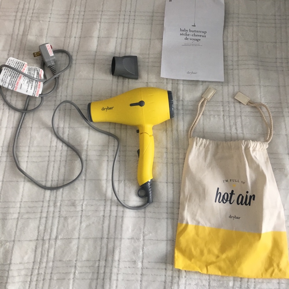 💛Dry bar baby buttercup hairdryer💛